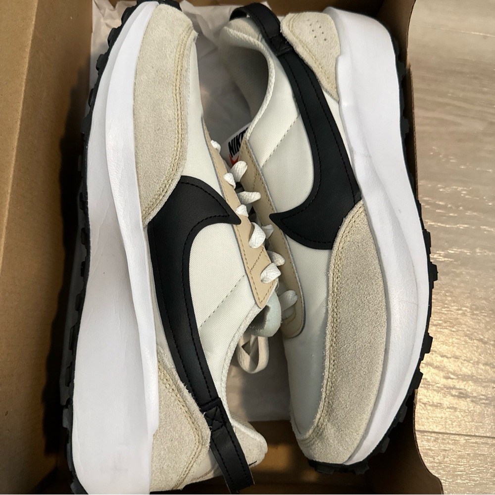 Nike Waffle Debut Sanddrift Black 2022